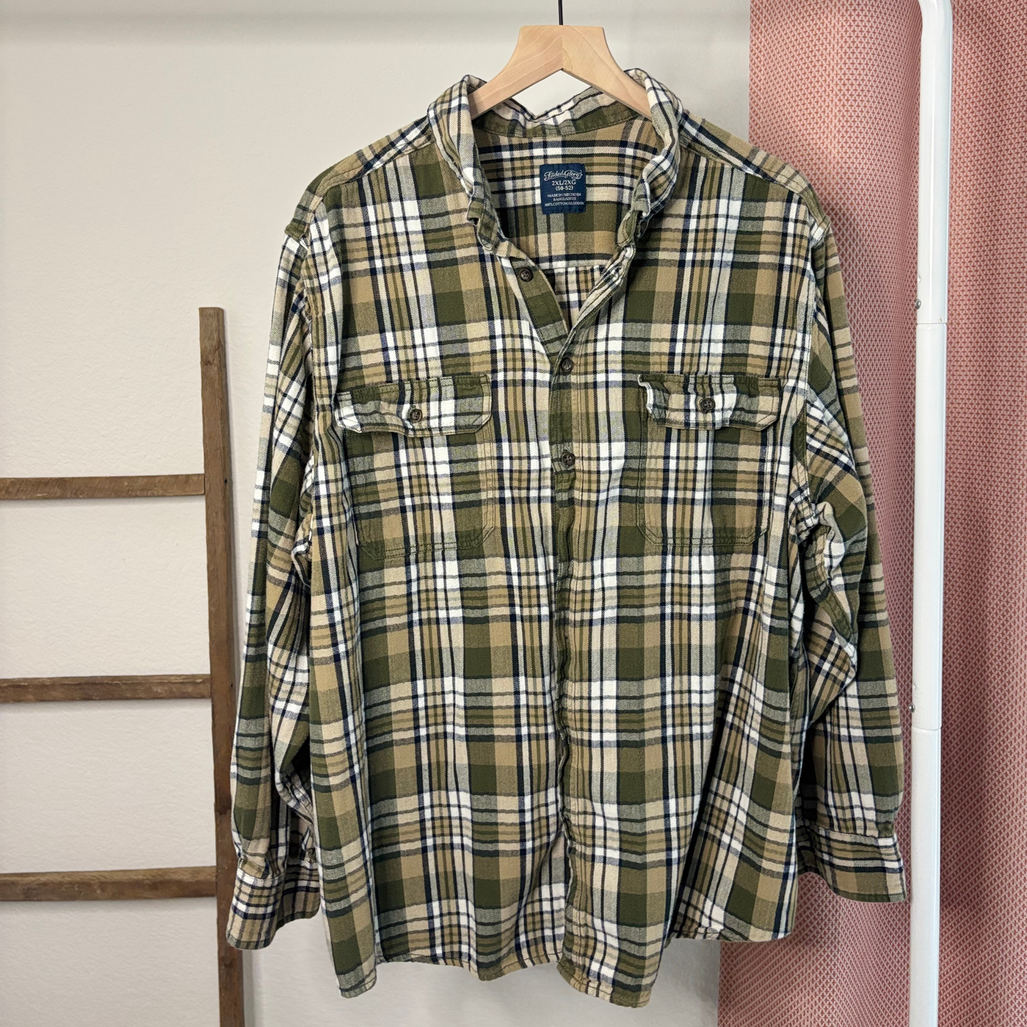 Faded Glory Army Green Plaid Flannel Button-Up Shirt (Size 2X)